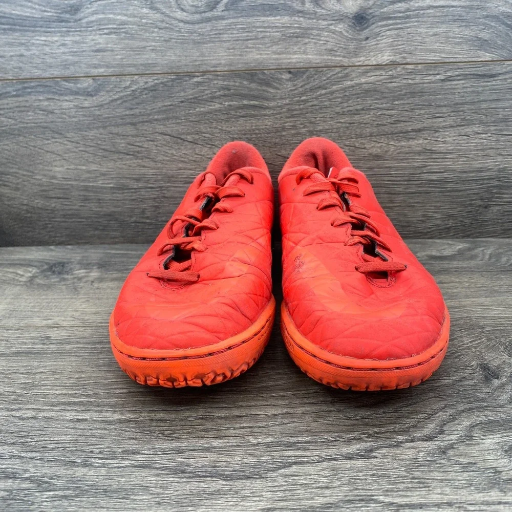 Nike Hyper Venom Phelon II IC‎ Indoor Soccer Shoe Youth Boys Size 6Y US Orange